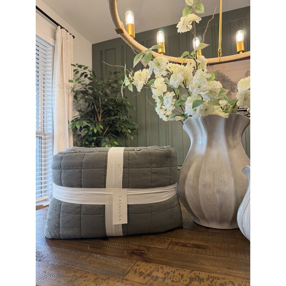 Queen Heavyweight Linen Blend Quilt Olive Green - Casaluna NEW